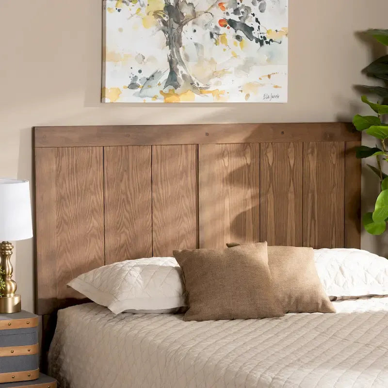 Tête de lit en bois de frêne avec finition noyer, style transitionnel