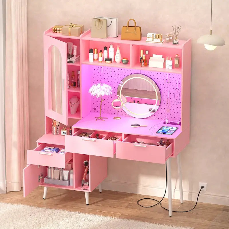 Coiffeuse avec panneau perforé et étagère supérieure, table de chambre avec station de recharge et éclairage LED