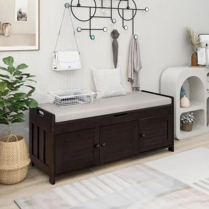 Banc de rangement avec 3 portes à persiennes, banc à chaussures avec coussin amovible et espace de rangement dissimulé