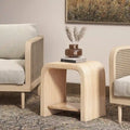 Table basse en rotin et table d’appoint