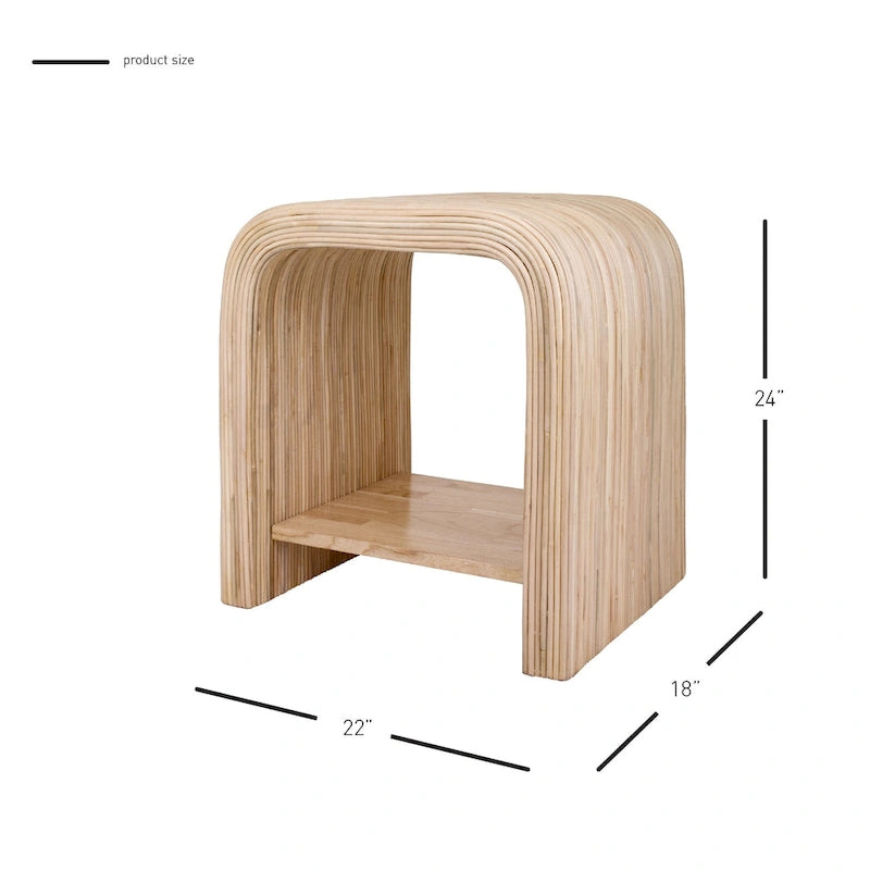 Table basse en rotin et table d’appoint
