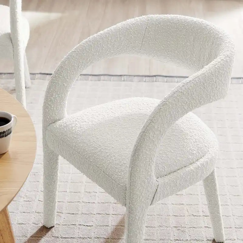 Ensemble de deux chaises de salle à manger rembourrées en bouclé